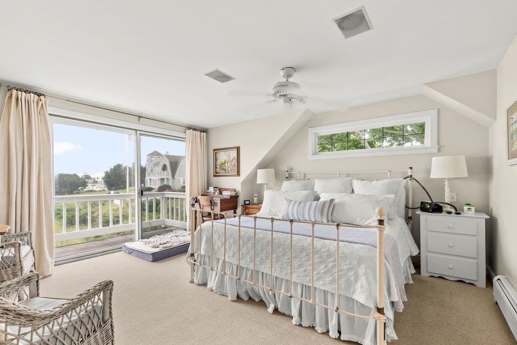 Single Family Residence at 107 Channel Point Rd, Barnstable MA 02601, Barnstable, photo 24 of 41