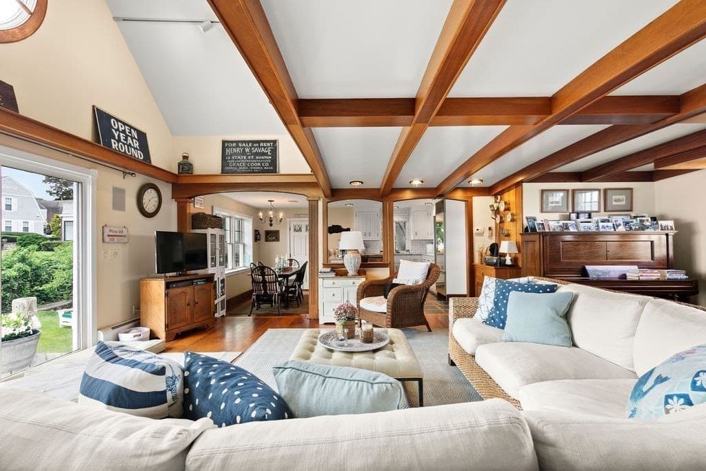 Single Family Residence at 107 Channel Point Rd, Barnstable MA 02601, Barnstable, photo 10 of 41