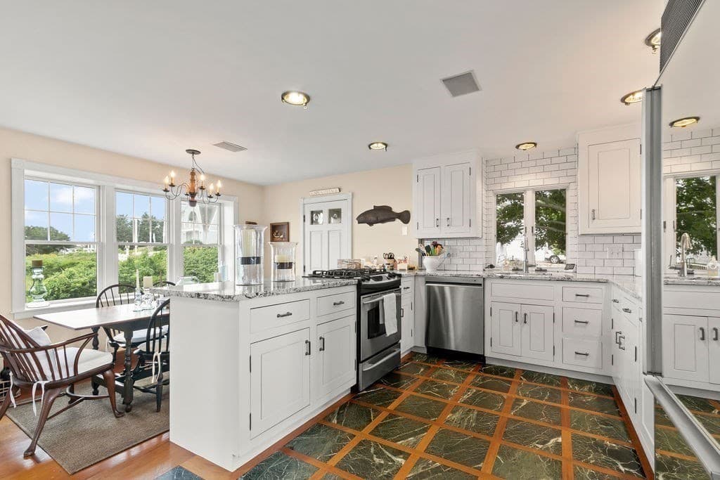 Single Family Residence at 107 Channel Point Rd, Barnstable MA 02601, Barnstable, photo 15 of 41