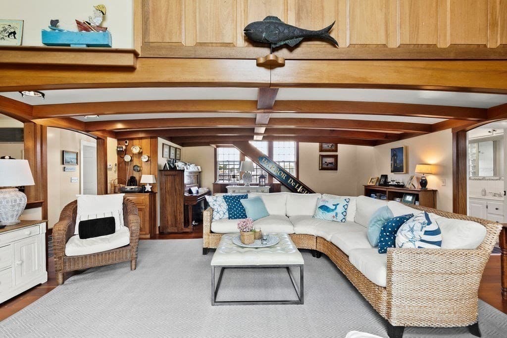Single Family Residence at 107 Channel Point Rd, Barnstable MA 02601, Barnstable, photo 11 of 41
