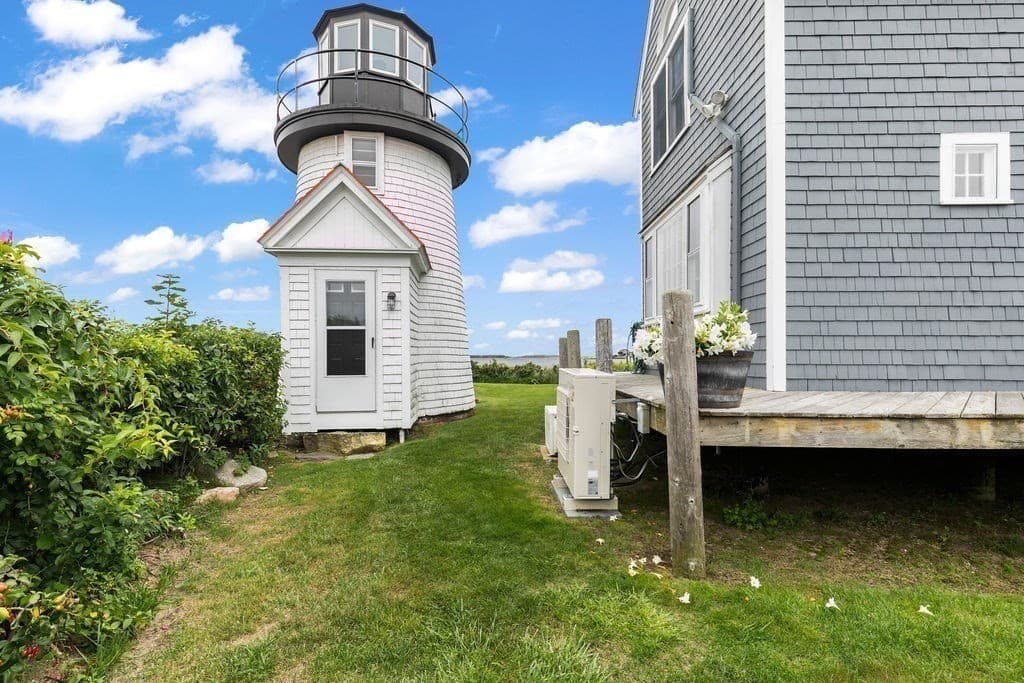 Single Family Residence at 107 Channel Point Rd, Barnstable MA 02601, Barnstable, photo 31 of 41