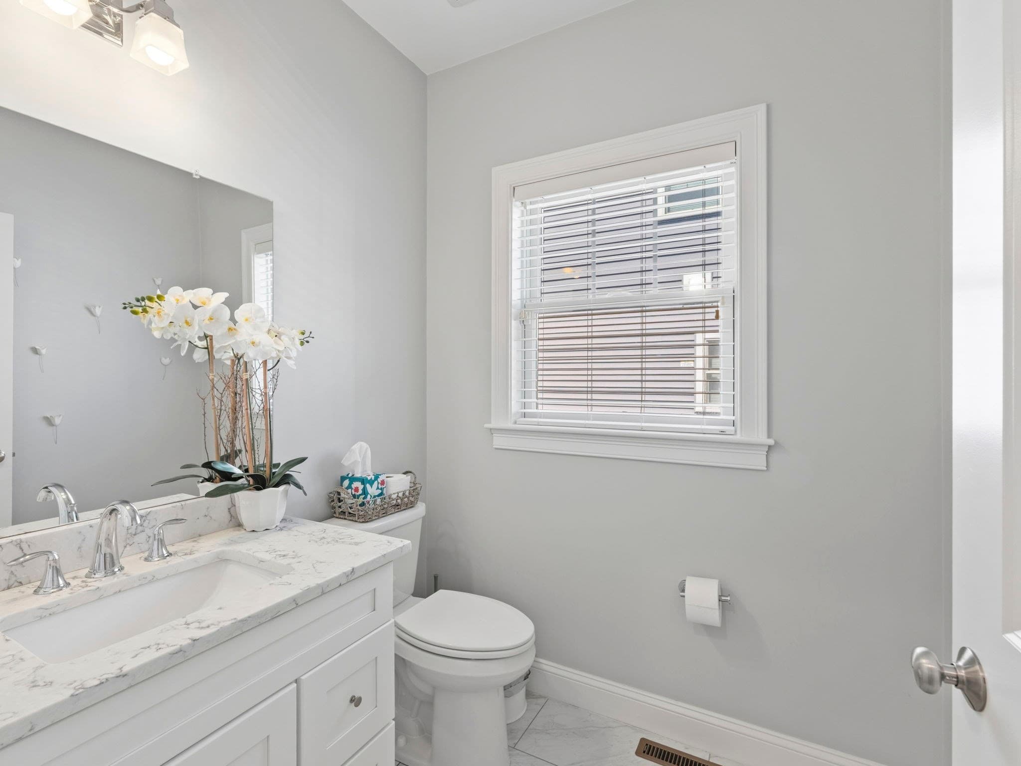 Condominium at 174 Pine St # 301, Danvers MA 01923, Danvers, photo 10 of 19