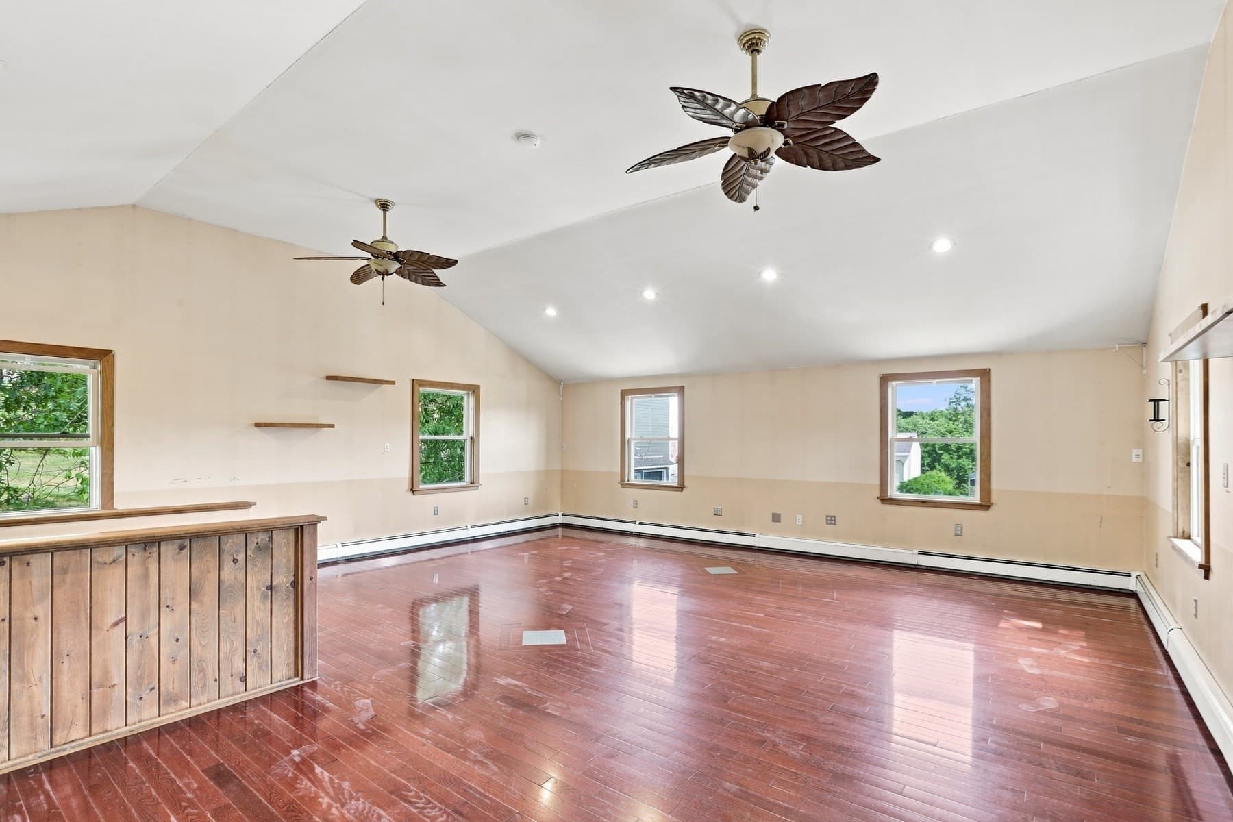 Single Family Residence at 5 Pond Ln Ext, Billerica MA 01821, Billerica, photo 2 of 42