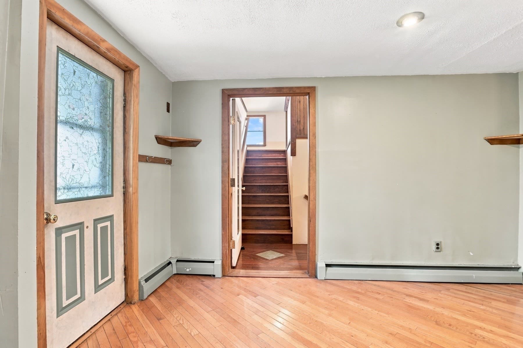 Single Family Residence at 5 Pond Ln Ext, Billerica MA 01821, Billerica, photo 12 of 42