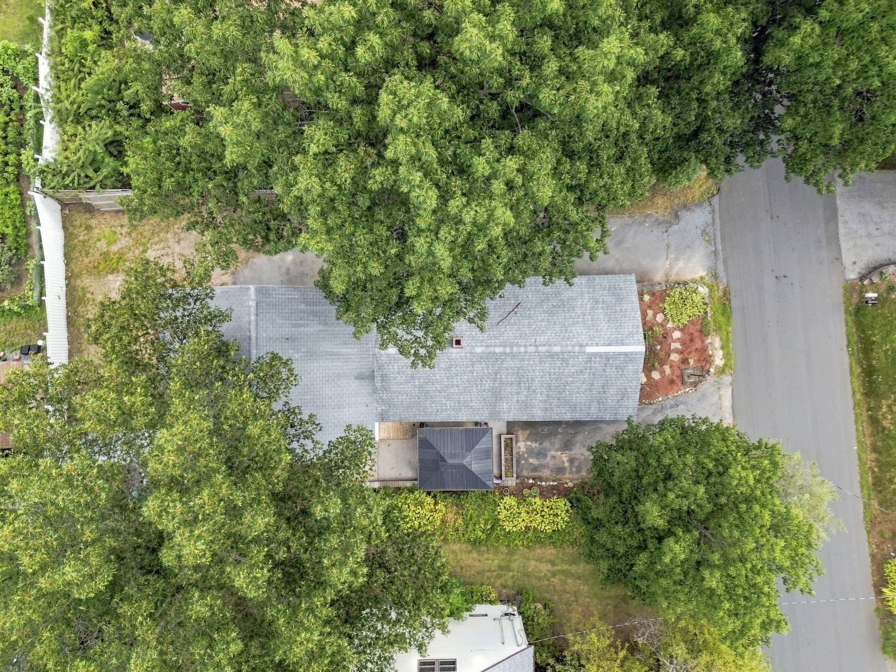 Single Family Residence at 5 Pond Ln Ext, Billerica MA 01821, Billerica, photo 34 of 42