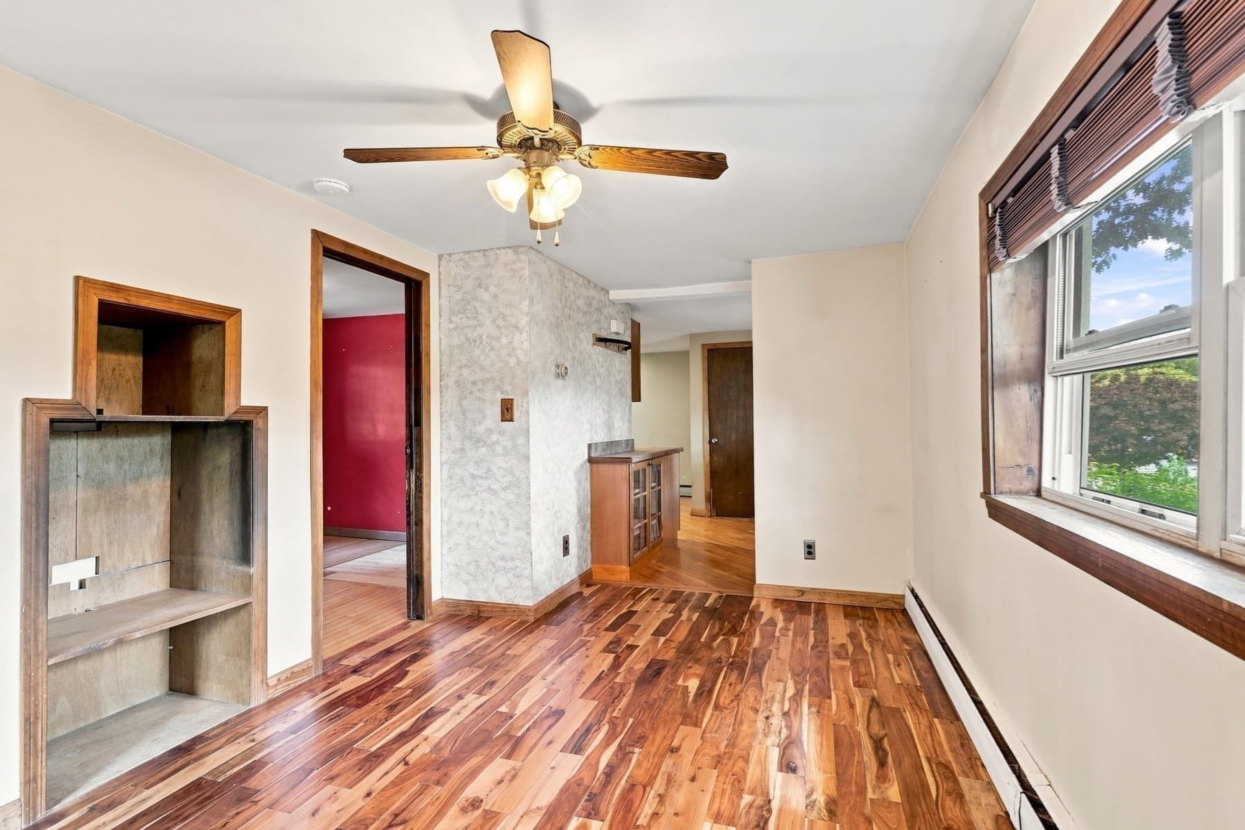 Single Family Residence at 5 Pond Ln Ext, Billerica MA 01821, Billerica, photo 15 of 42