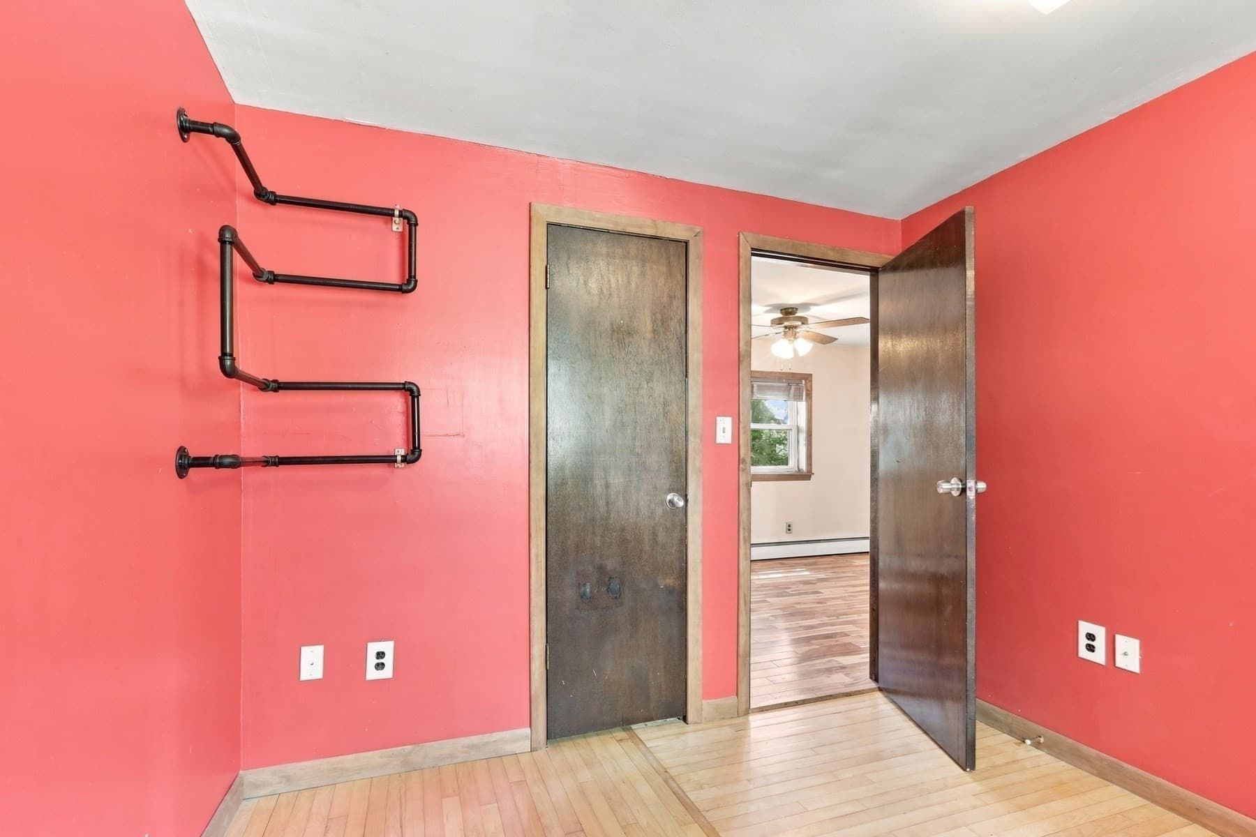 Single Family Residence at 5 Pond Ln Ext, Billerica MA 01821, Billerica, photo 21 of 42