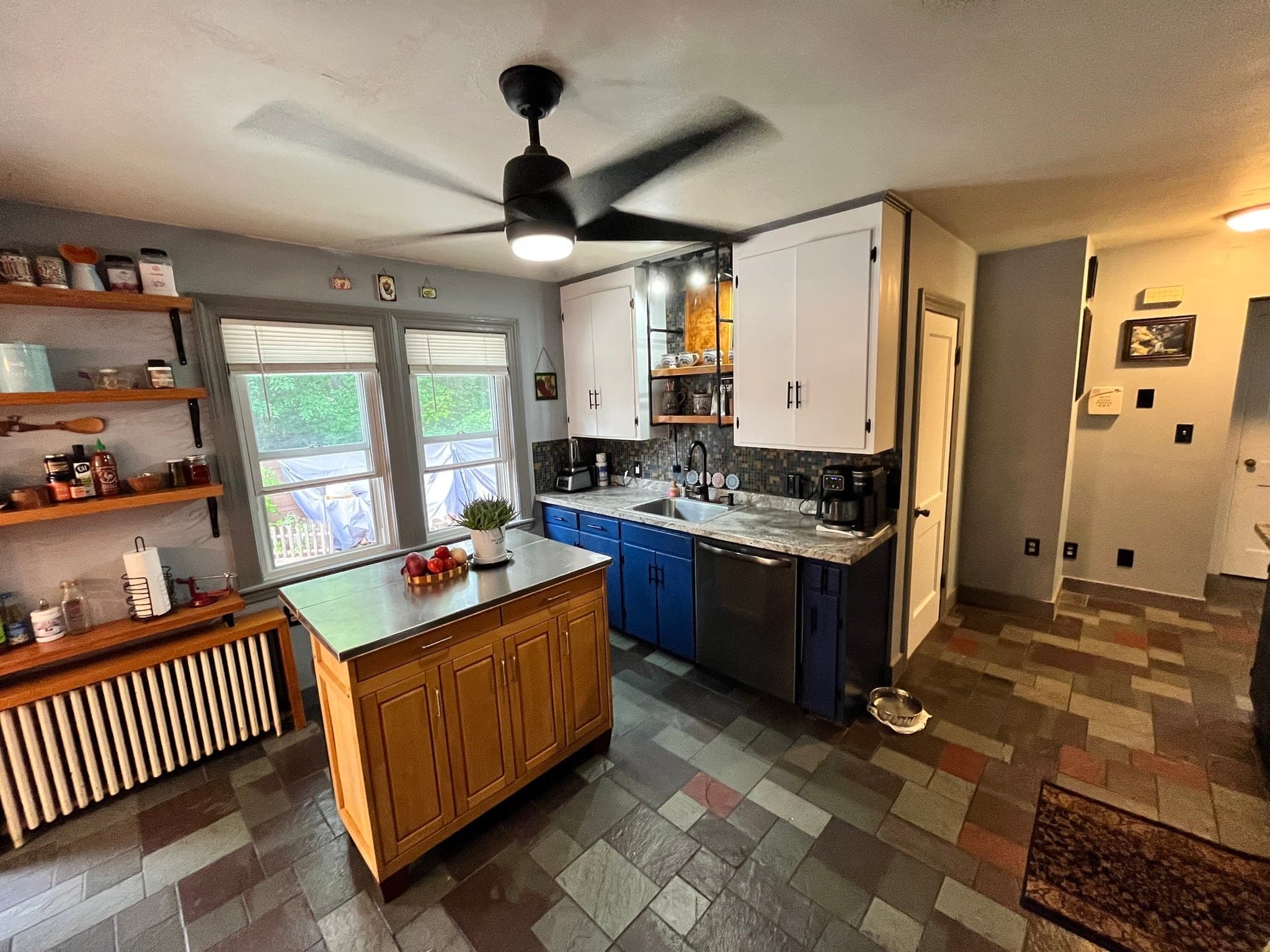 Single Family Residence at 1635 Providence Rd, Northbridge MA 01534, Northbridge, photo 5 of 24