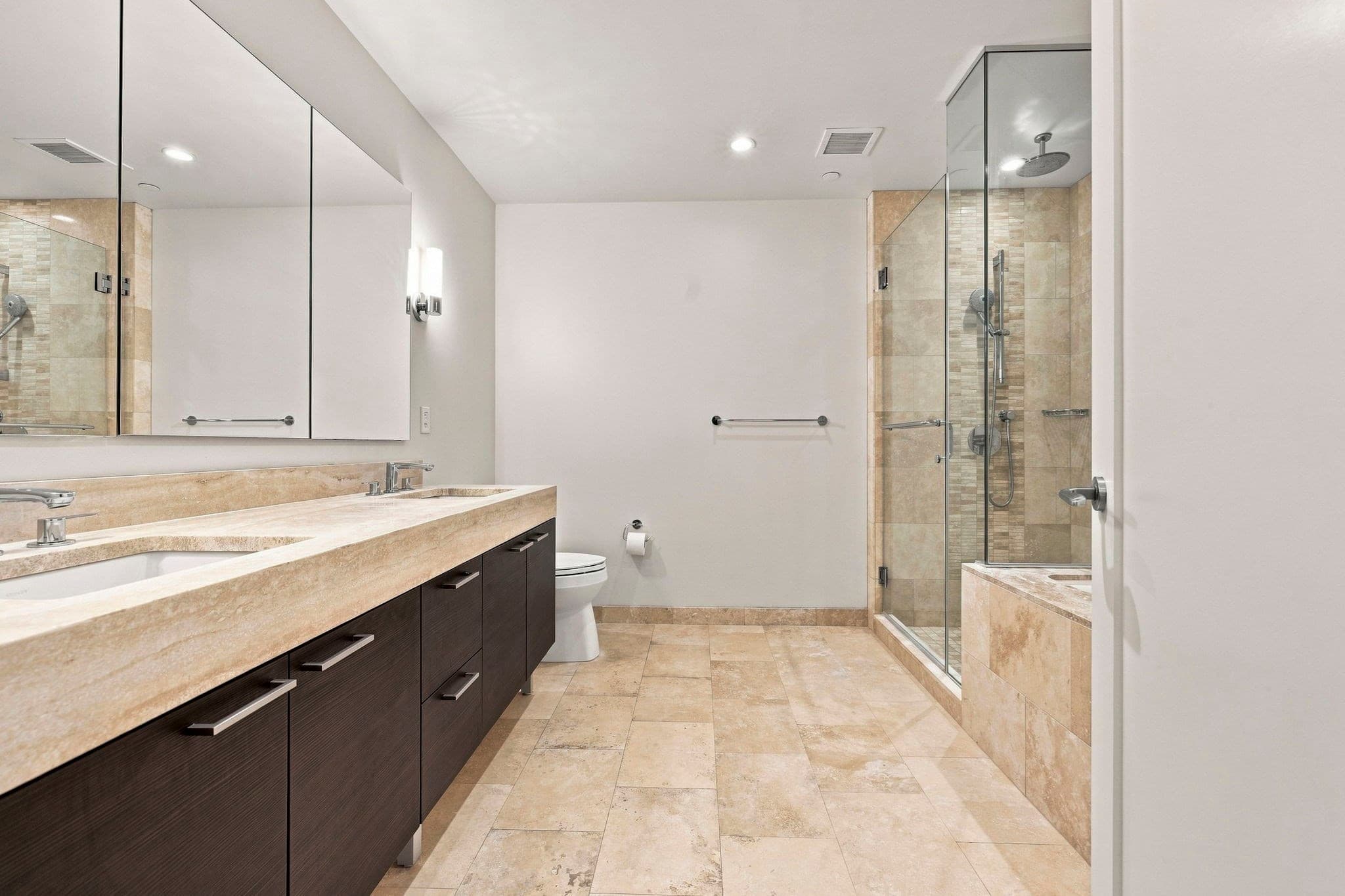 Condominium at 1 Franklin Street # 3107, Boston MA 02110, photo 17 of 42