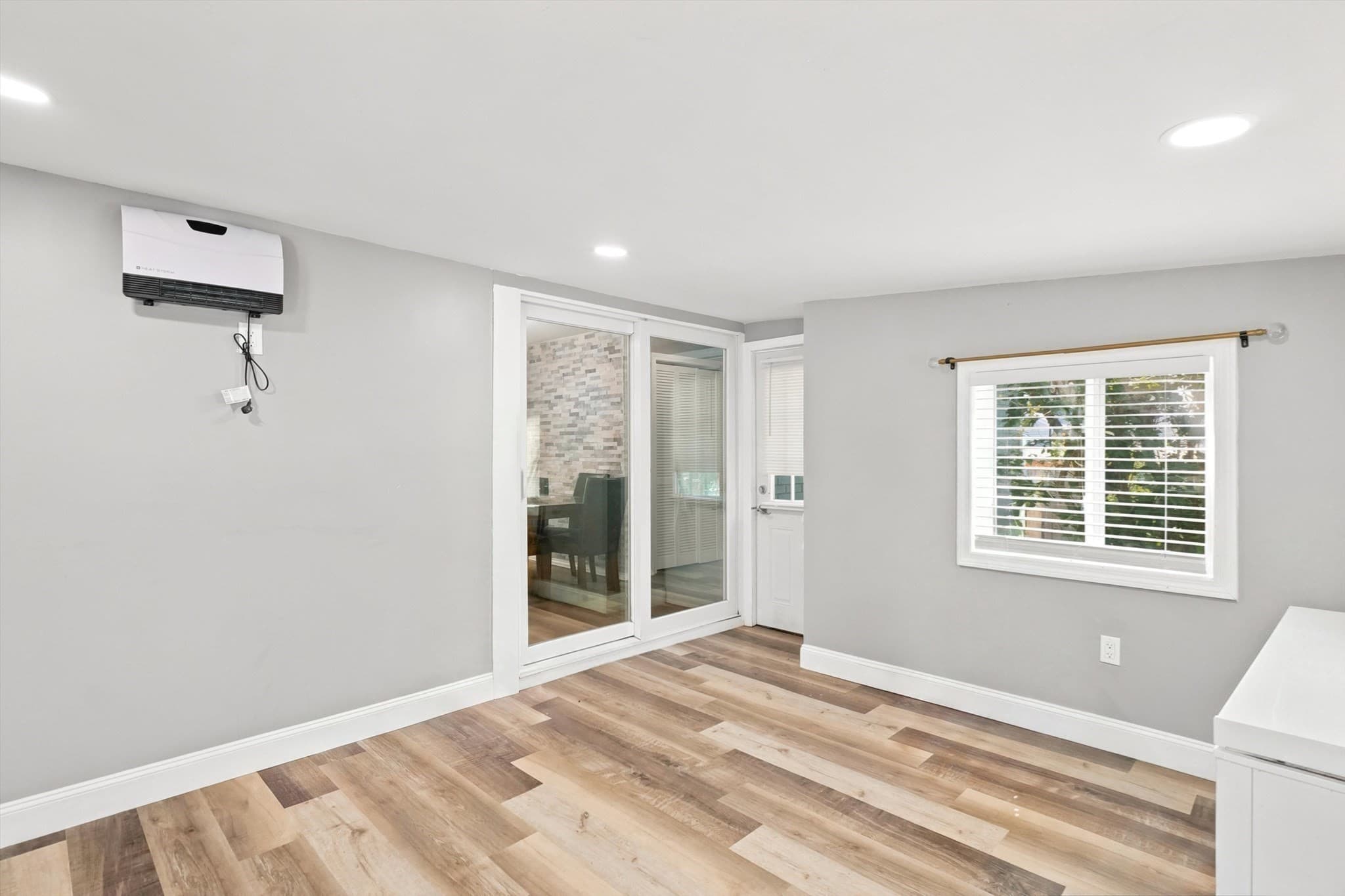 Single Family Residence at 14 Pineview Terrace, Brockton MA 02302, Brockton, photo 16 of 32