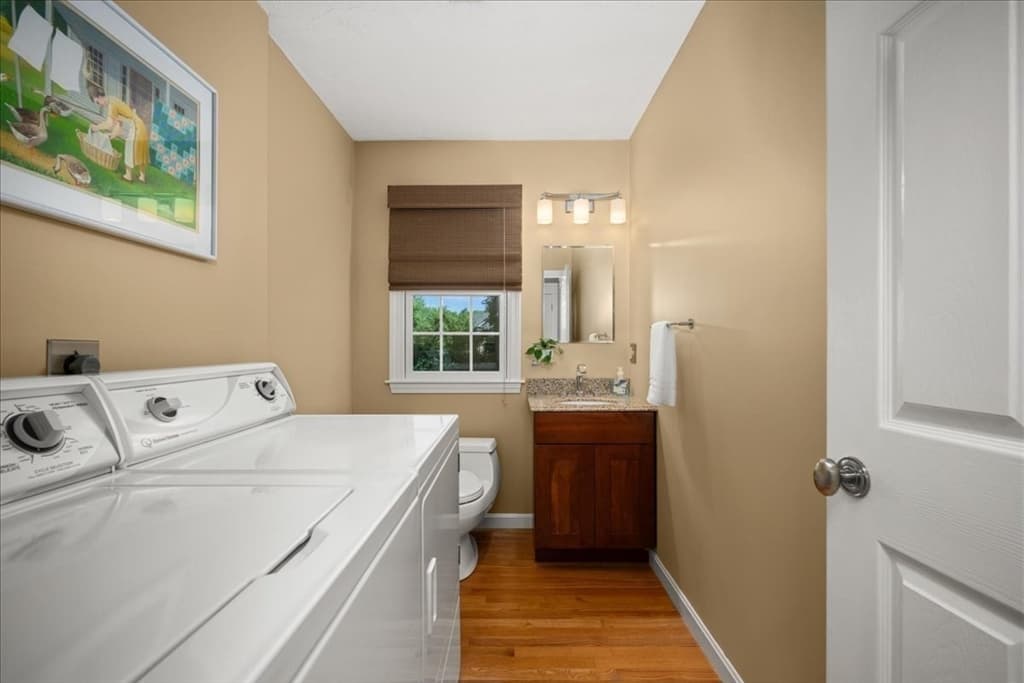 Single Family Residence at 9 Hillando Dr, Shrewsbury MA 01545, Shrewsbury, photo 17 of 42