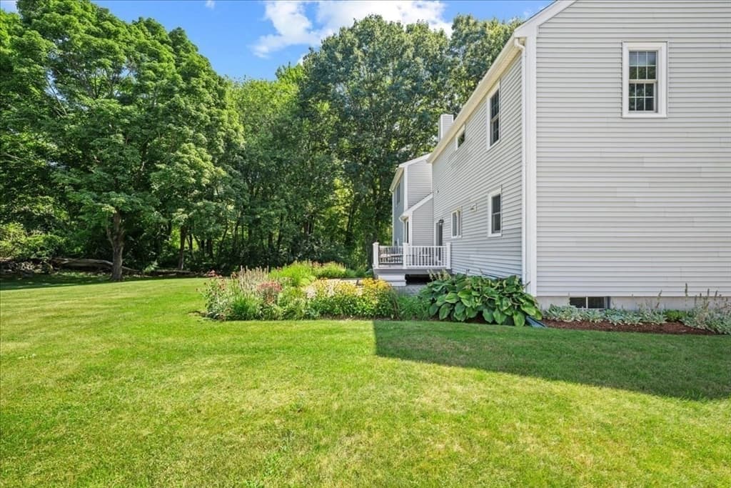 Single Family Residence at 9 Hillando Dr, Shrewsbury MA 01545, Shrewsbury, photo 38 of 42