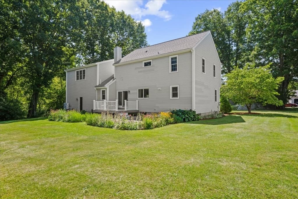 Single Family Residence at 9 Hillando Dr, Shrewsbury MA 01545, Shrewsbury, photo 41 of 42