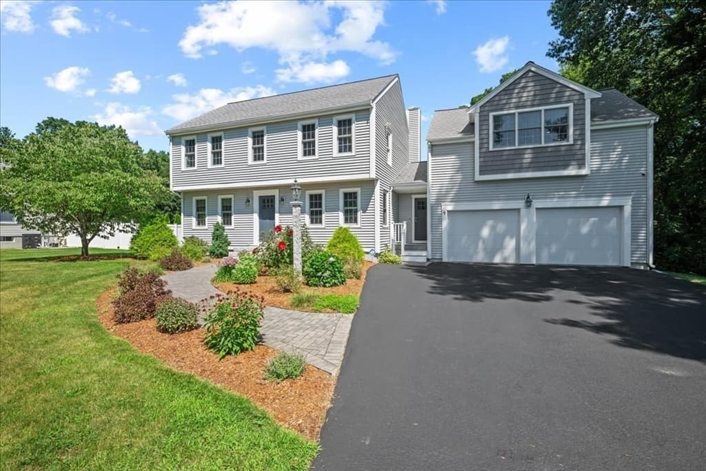 Single Family Residence at 9 Hillando Dr, Shrewsbury MA 01545, Shrewsbury, photo 37 of 42