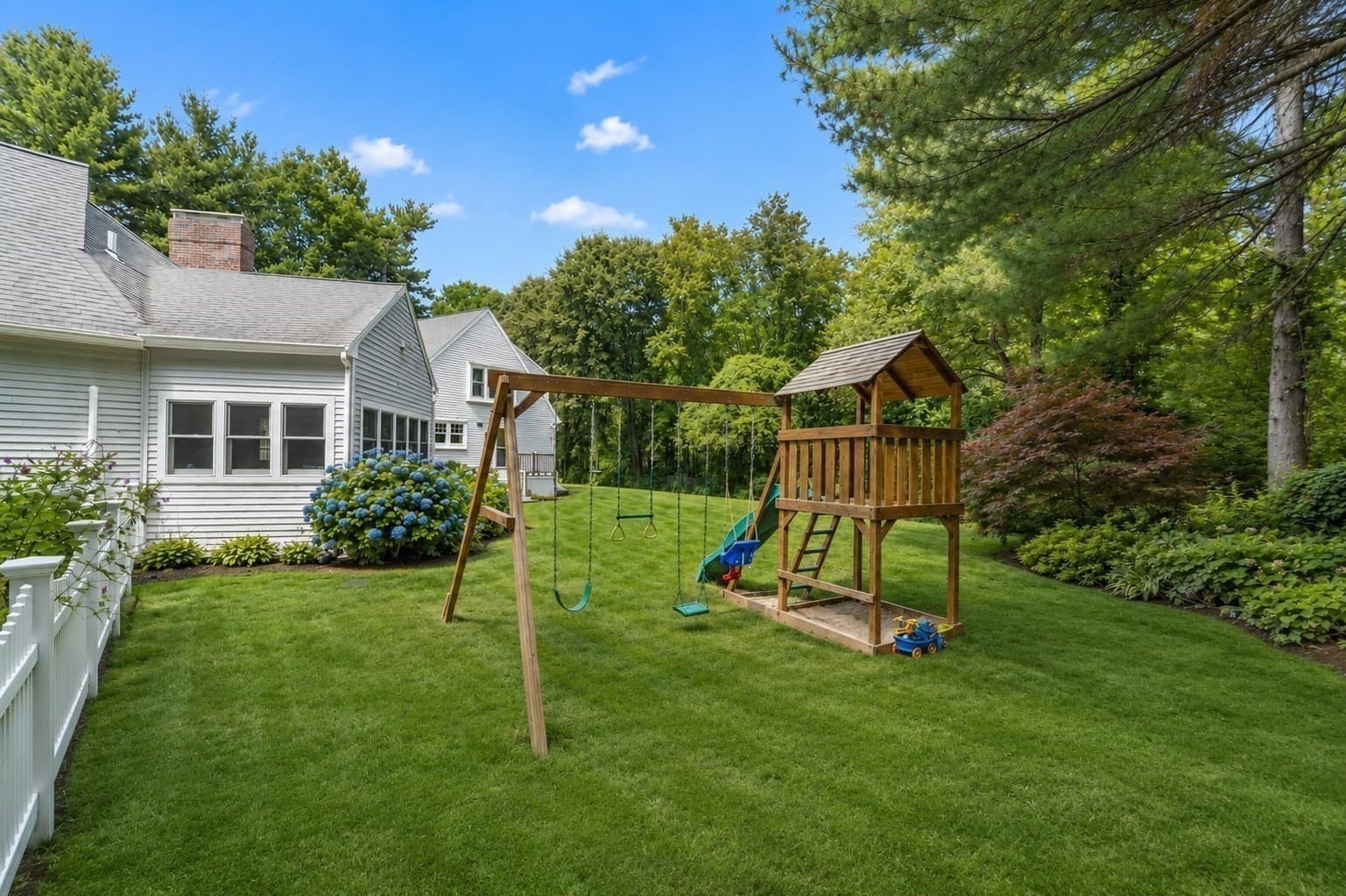 Single Family Residence at 25 Clearwater Dr, Westwood MA 02090, Westwood, photo 37 of 40