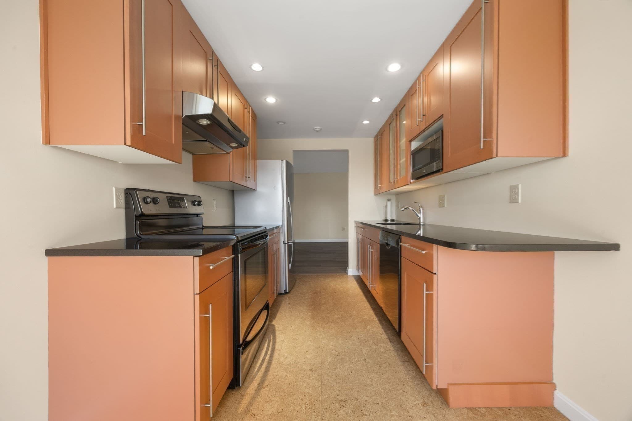 Condominium at 51 Melrose St # 5F, Melrose MA 02176, Melrose, photo 16 of 40