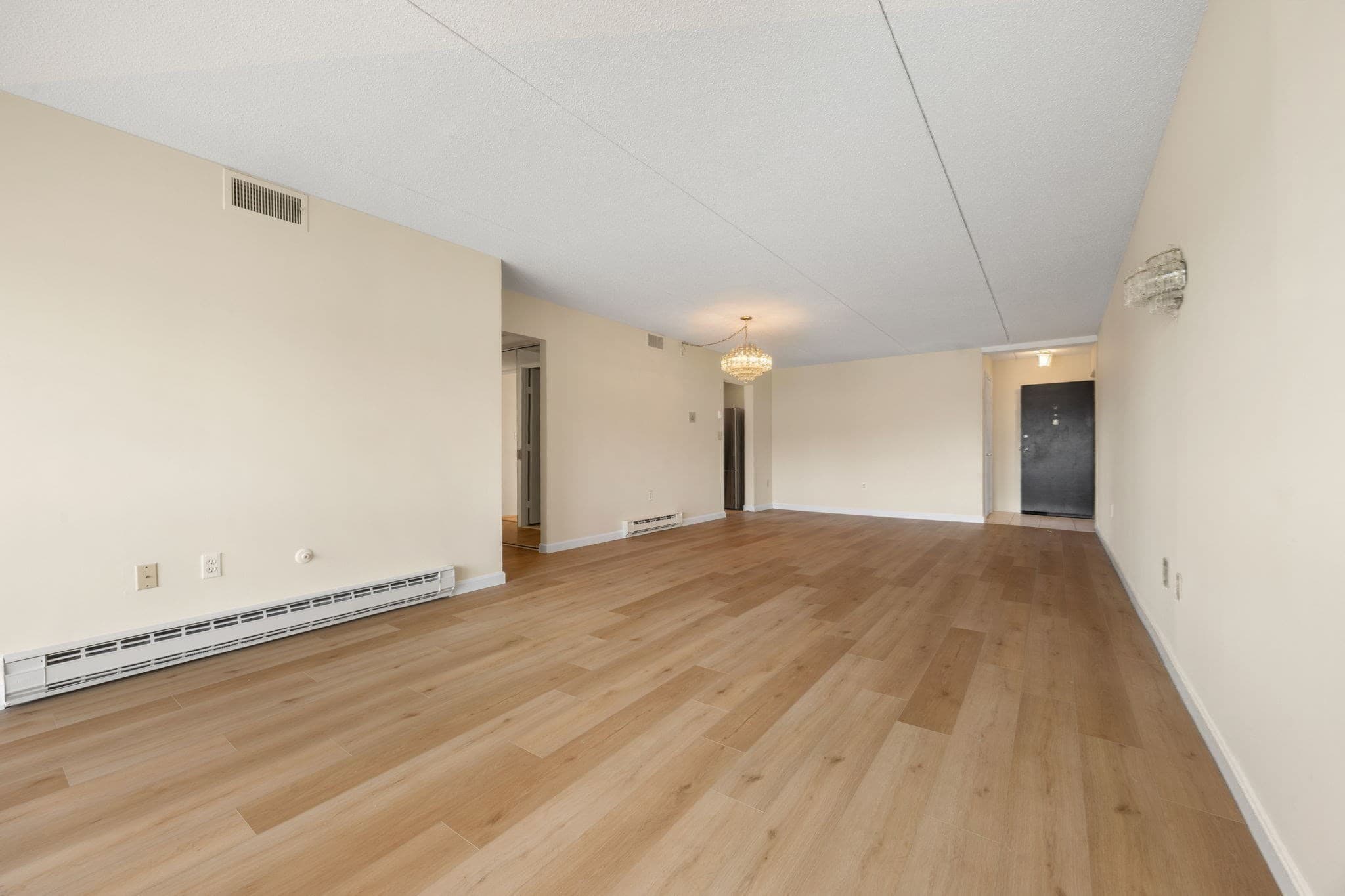 Condominium at 51 Melrose St # 5F, Melrose MA 02176, Melrose, photo 10 of 40