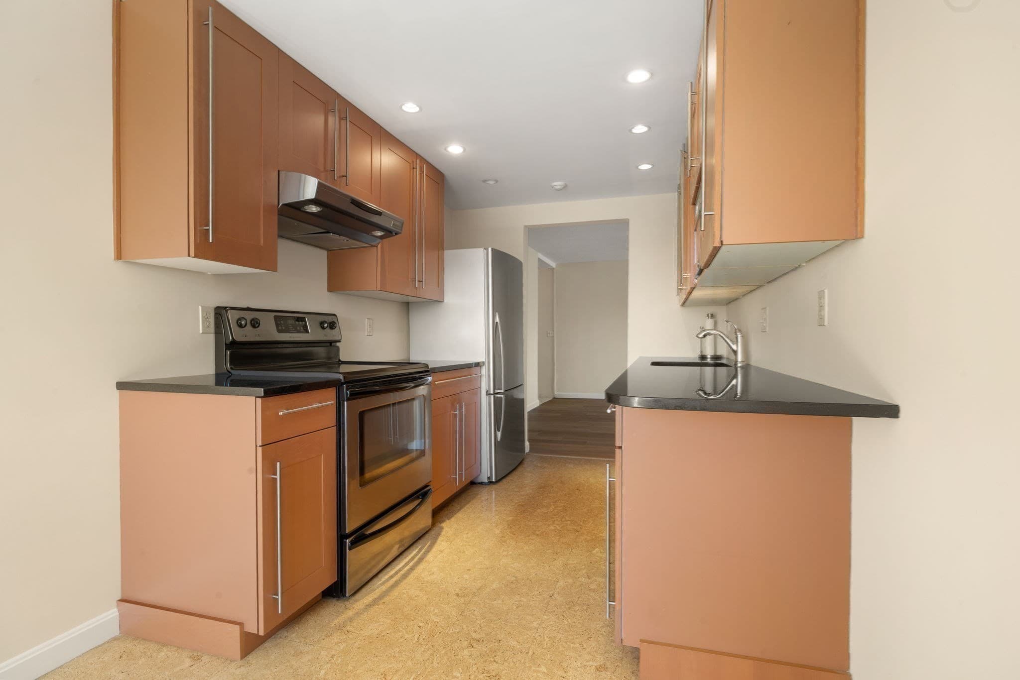 Condominium at 51 Melrose St # 5F, Melrose MA 02176, Melrose, photo 15 of 40