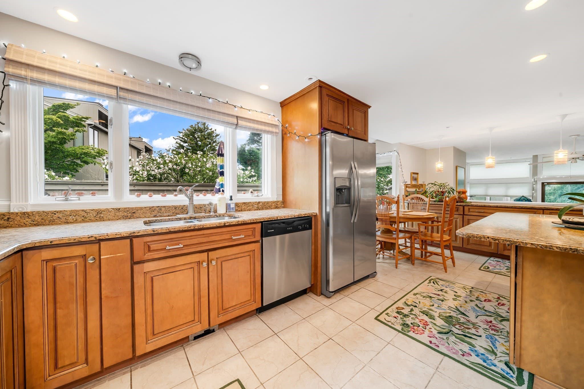 Condominium at 29 Mill Pond # 29, North Andover MA 01845, North Andover, photo 5 of 27