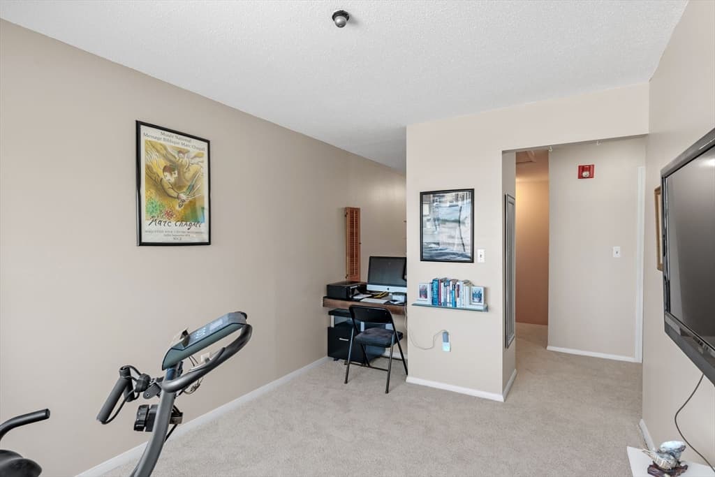 Condominium at 23 Oliva Ct # 23, Stoughton MA 02072, Stoughton, photo 24 of 42