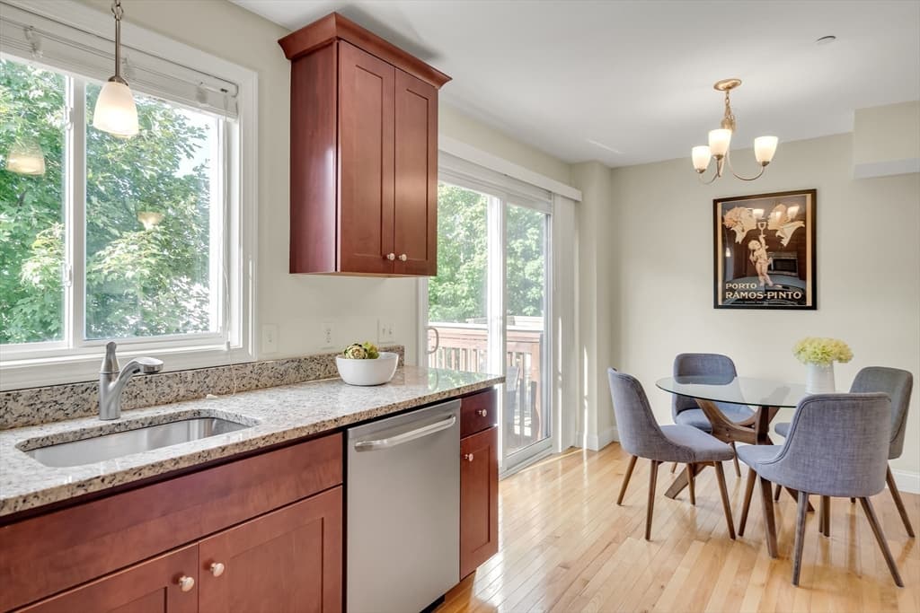 Condominium at 311 Littleton Rd # 31, Chelmsford MA 01824, Chelmsford, photo 11 of 29