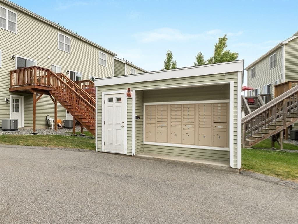 Condominium at 311 Littleton Rd # 31, Chelmsford MA 01824, Chelmsford, photo 25 of 29