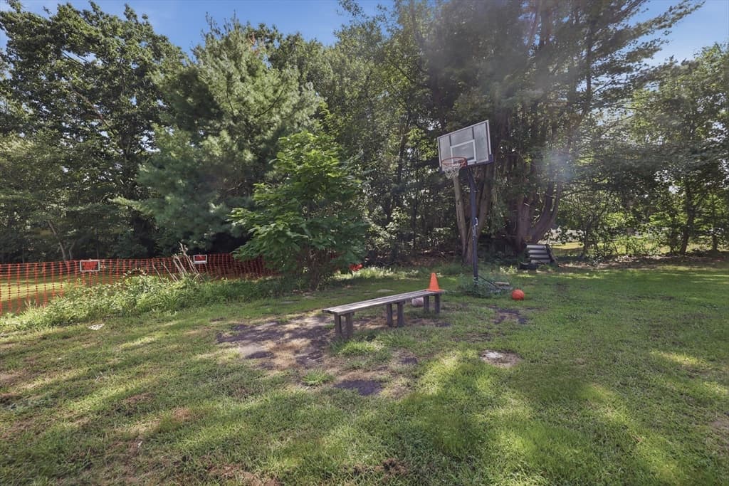 Single Family Residence at 1025 Westminster Hill Road, Fitchburg MA 01420, Fitchburg, photo 34 of 35