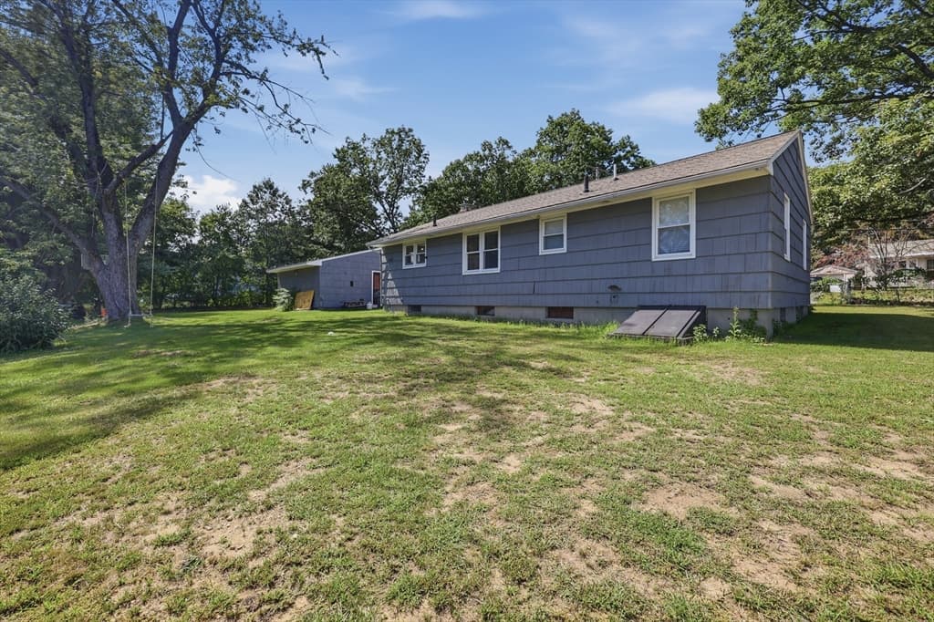 Single Family Residence at 1025 Westminster Hill Road, Fitchburg MA 01420, Fitchburg, photo 31 of 35