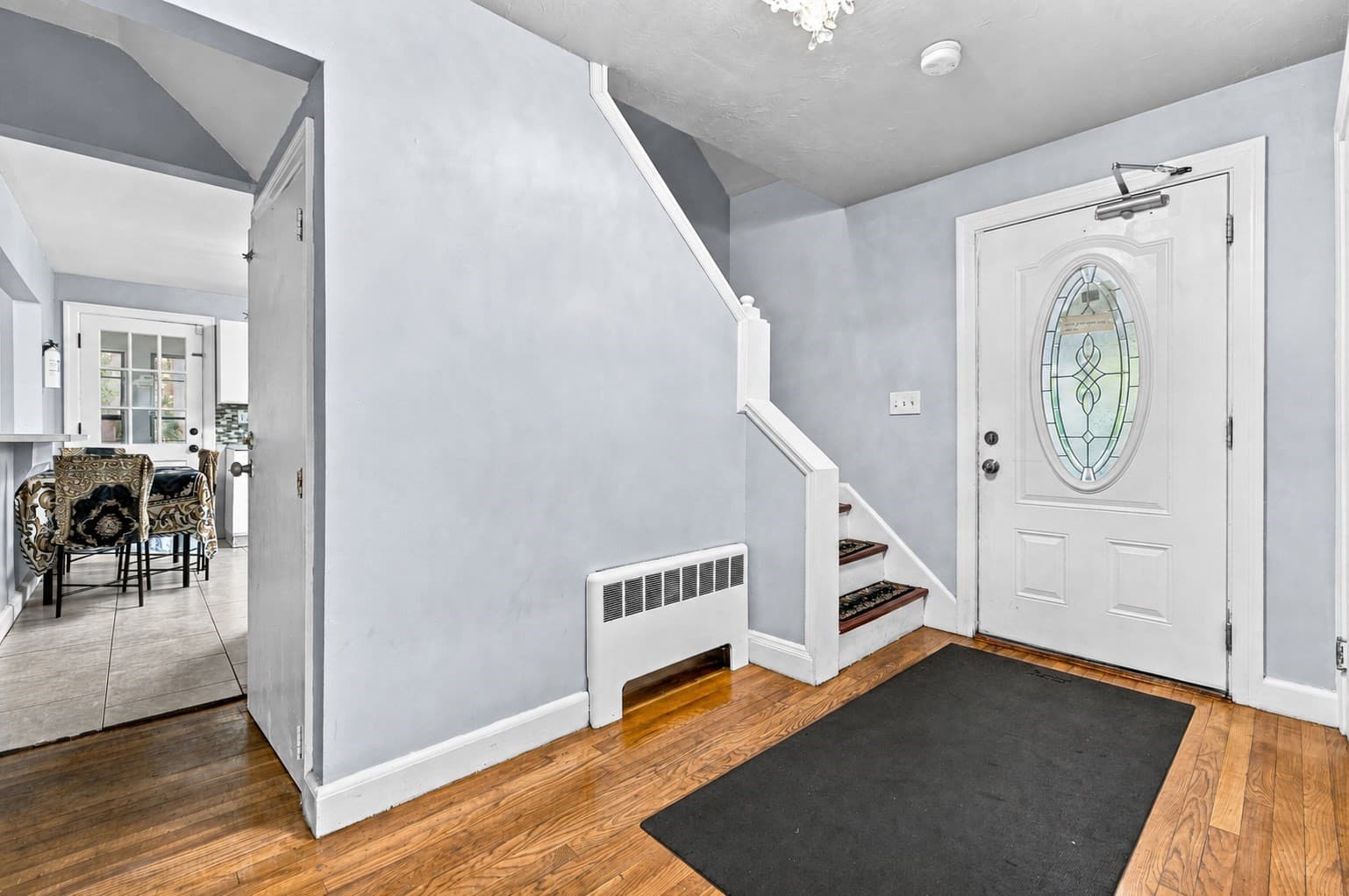 Single Family Residence at 26 Beulah St, Framingham MA 01701, Framingham, photo 3 of 34