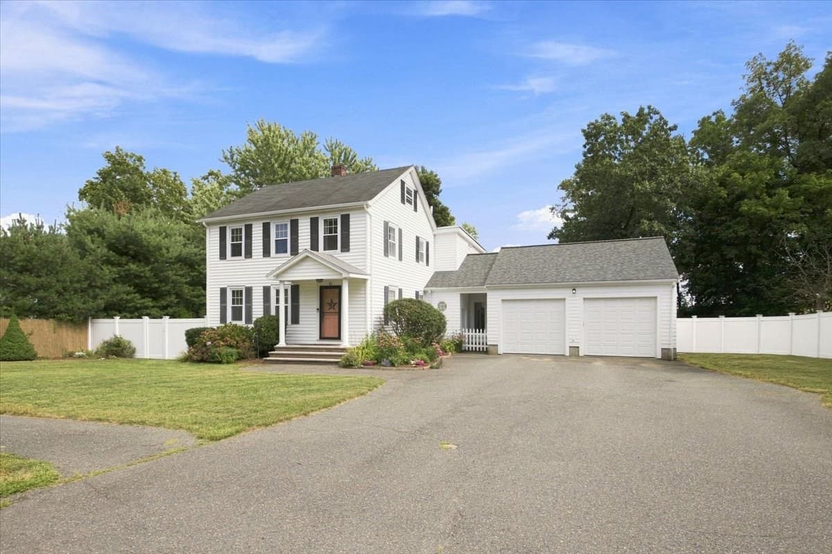 Single Family Residence at 10 Azalea Cir, Dedham MA 02026, Dedham, photo 28 of 42
