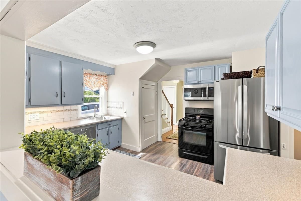 Single Family Residence at 10 Azalea Cir, Dedham MA 02026, Dedham, photo 10 of 42