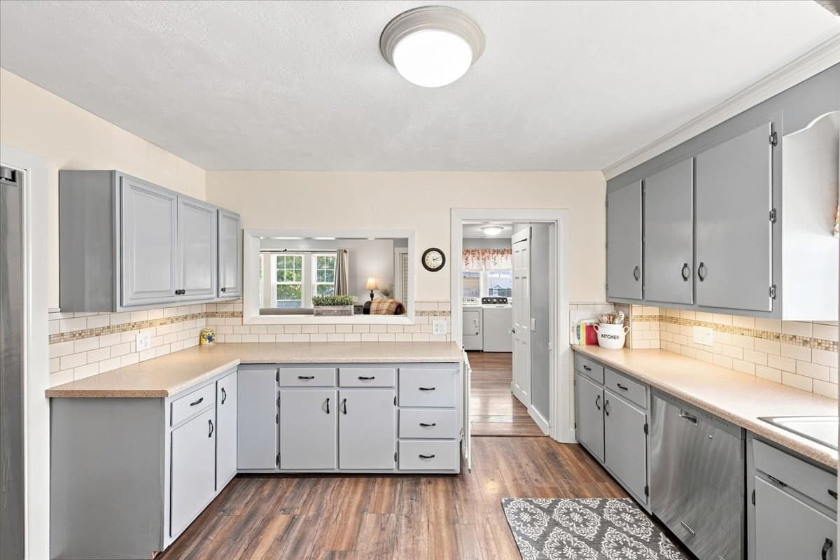 Single Family Residence at 10 Azalea Cir, Dedham MA 02026, Dedham, photo 8 of 42