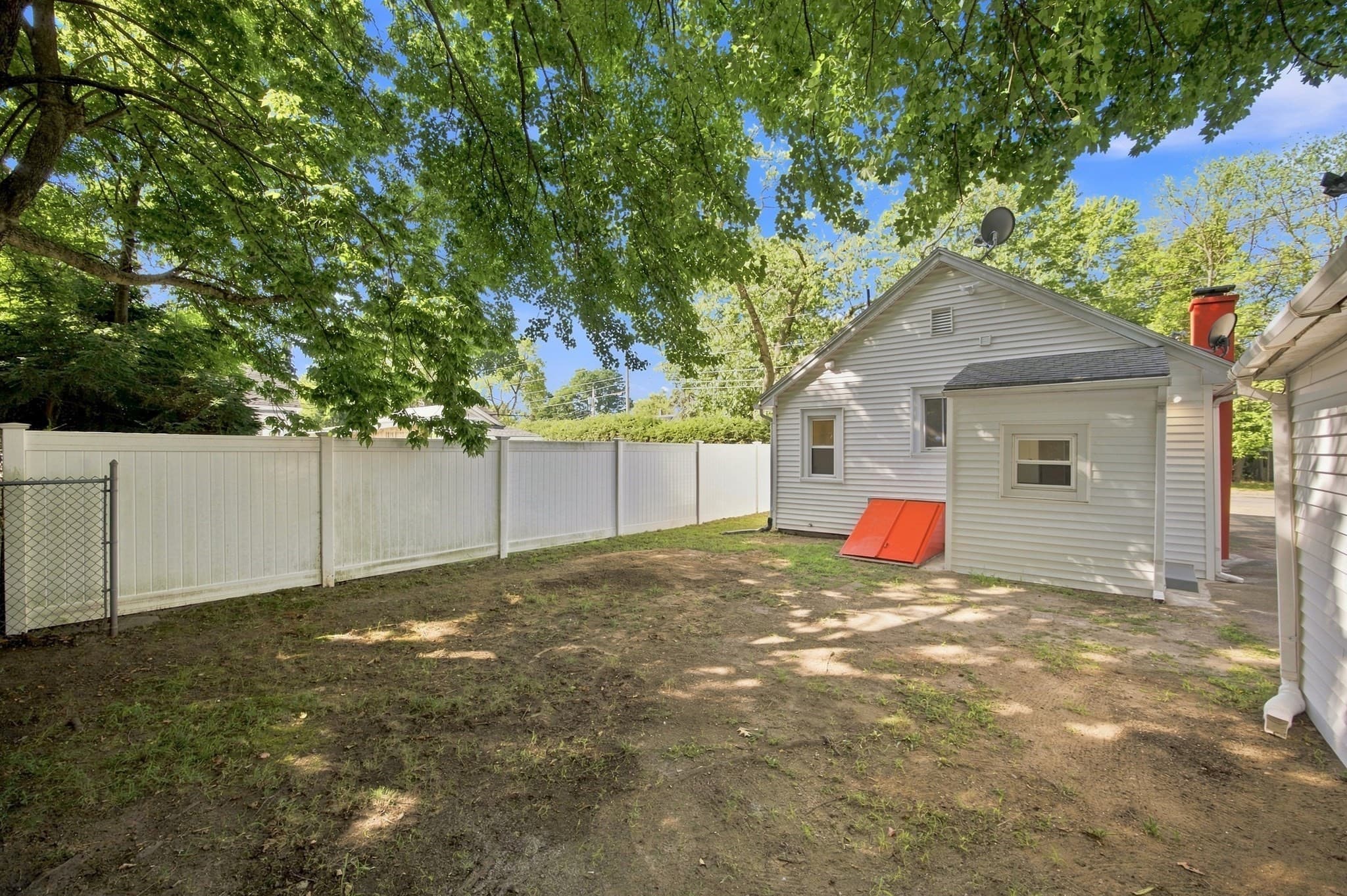 Single Family Residence at 15 Alice St, Springfield MA 01109, Springfield, photo 19 of 26