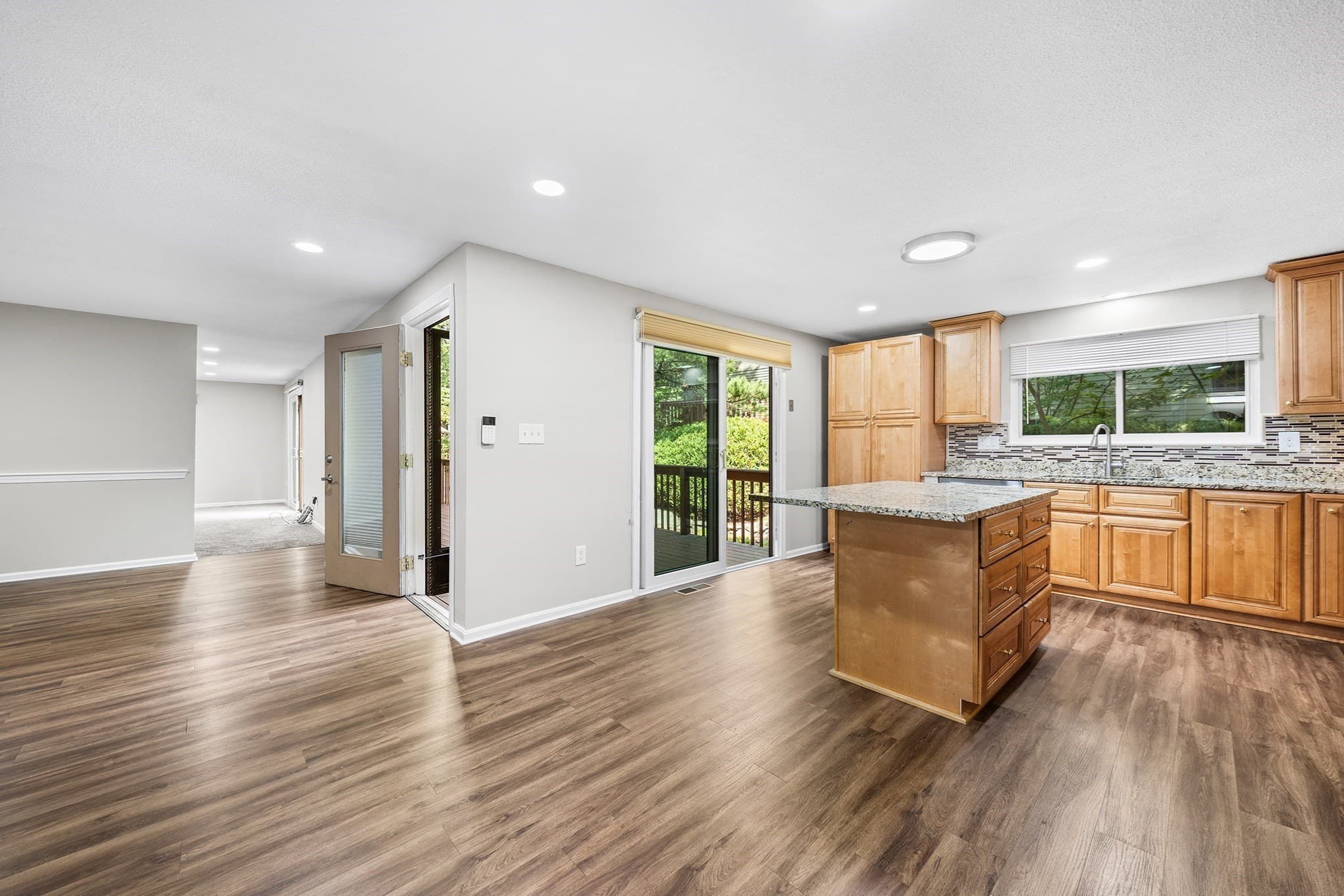 Condominium at 72 E Bluff Rd # 72, Ashland MA 01721, Ashland, photo 11 of 42