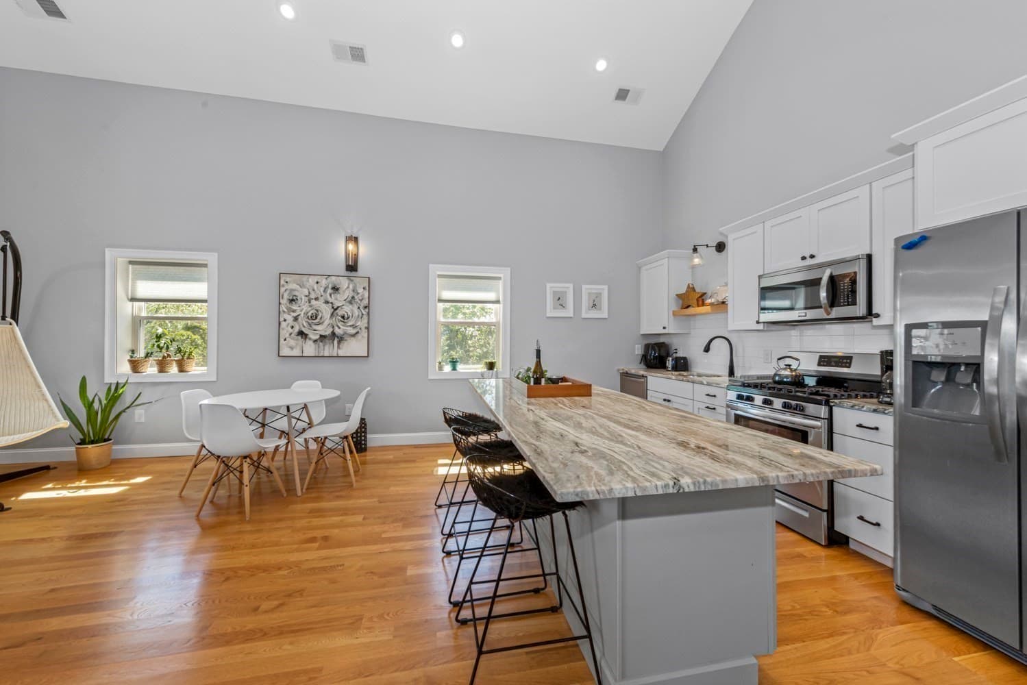 Condominium at 60 Hermon St # 3, Winthrop MA 02152, Winthrop, photo 2 of 12
