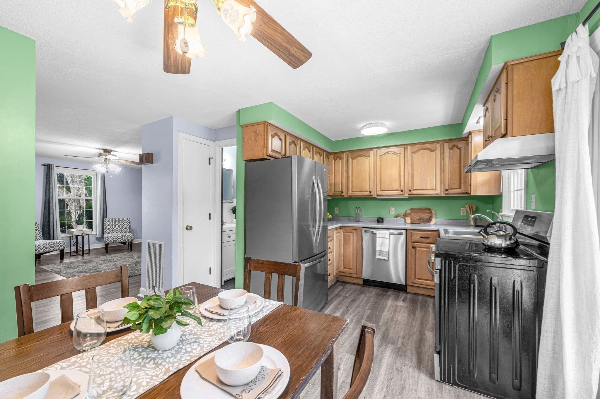 Condominium at 16 Corey Colonial # 16, Agawam MA 01001, Agawam, photo 9 of 37