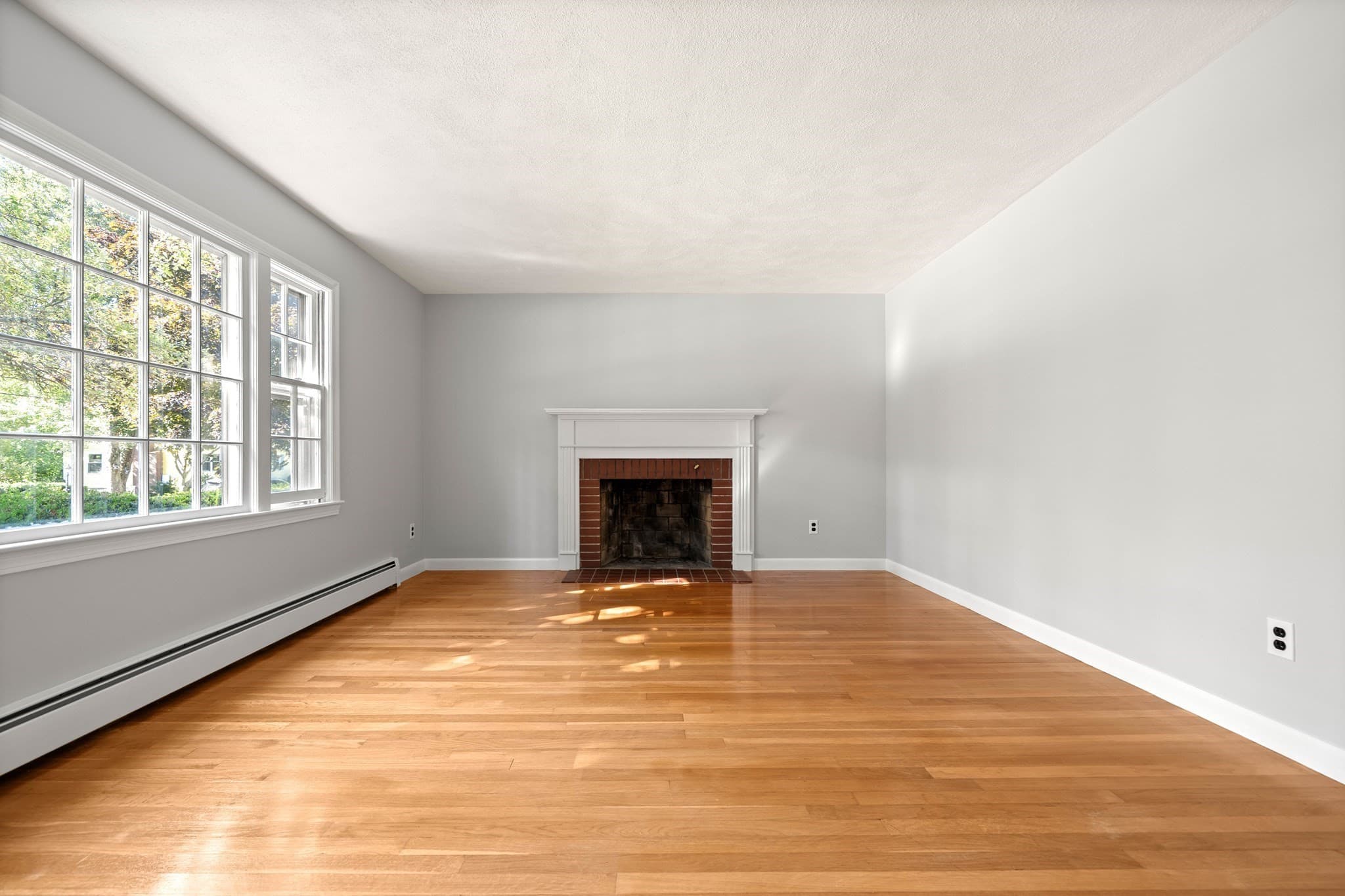 Single Family Residence at 31 Homestead Circle, Hamilton MA 01982, Hamilton, photo 11 of 39