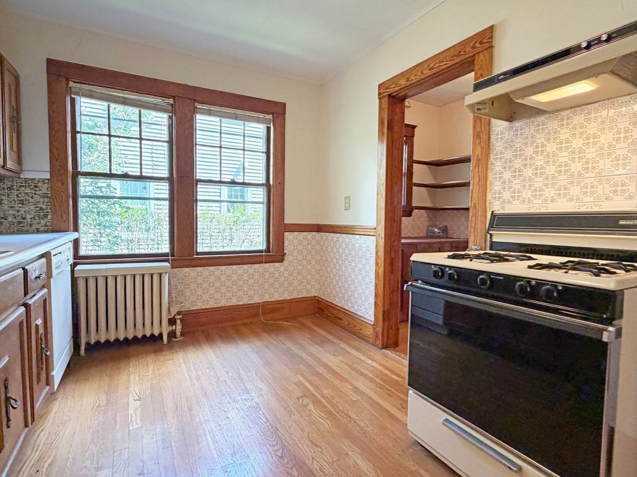 2 Family - 2 Units Up/Down at 227-229 Tremont St, Newton MA 02458, Newton, photo 13 of 38