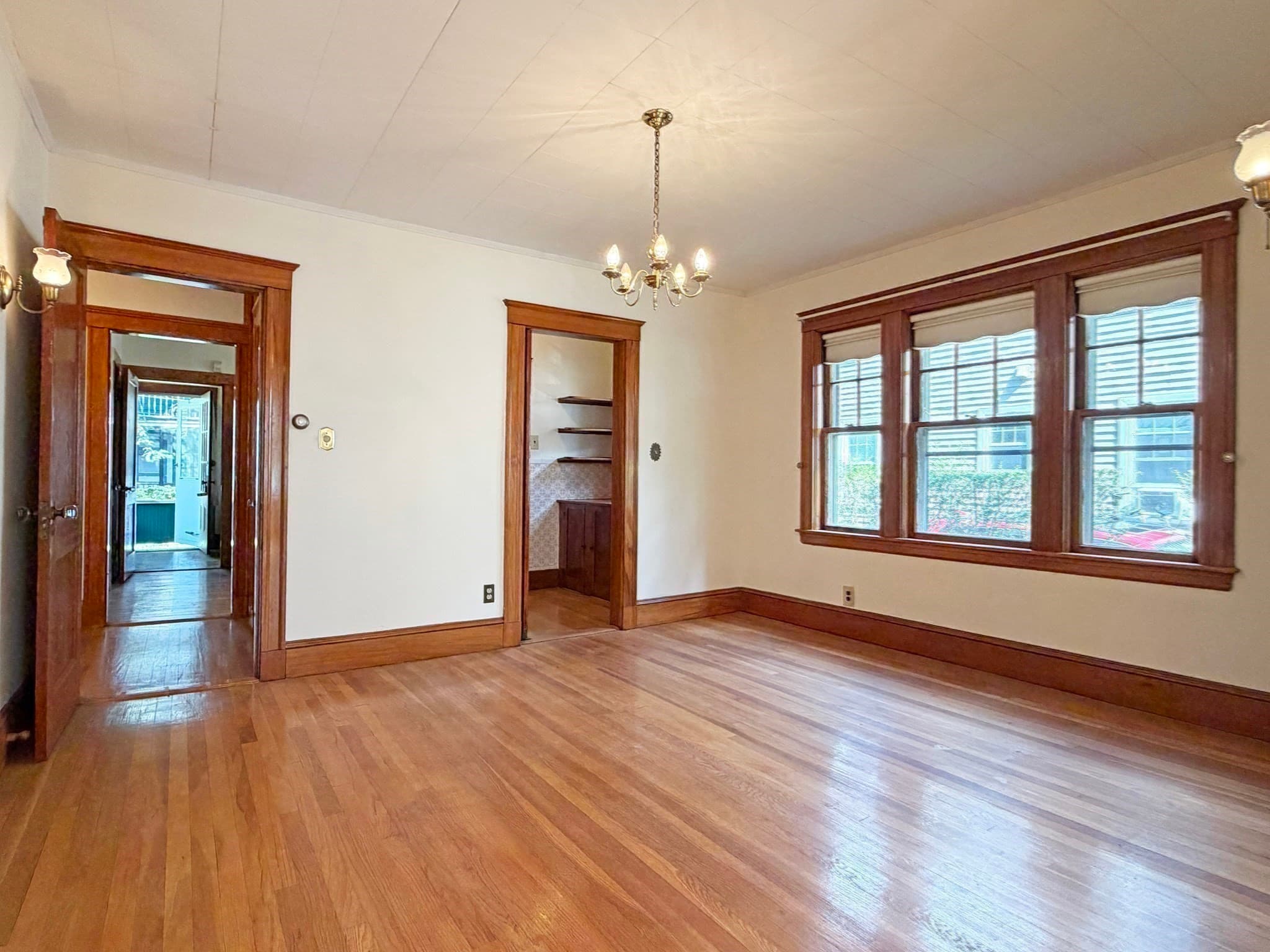 2 Family - 2 Units Up/Down at 227-229 Tremont St, Newton MA 02458, Newton, photo 11 of 38