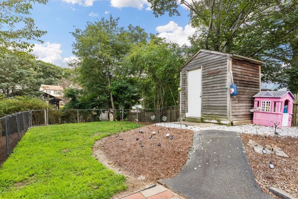 Single Family Residence at 17 Cobb St, Medford MA 02155, Medford, photo 18 of 21
