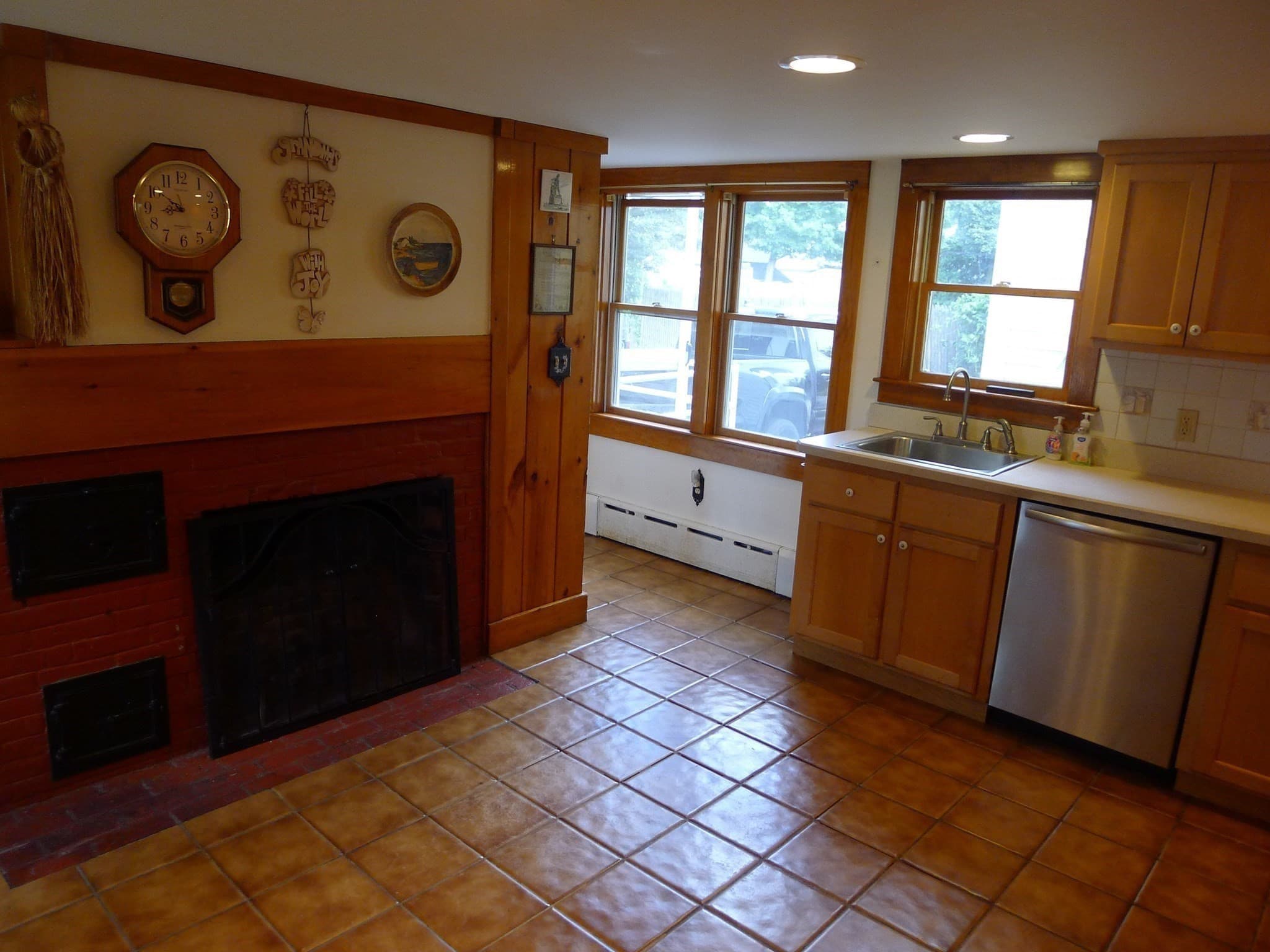 Multi Family at 62 South St., Westborough MA 01581, photo 6 of 30