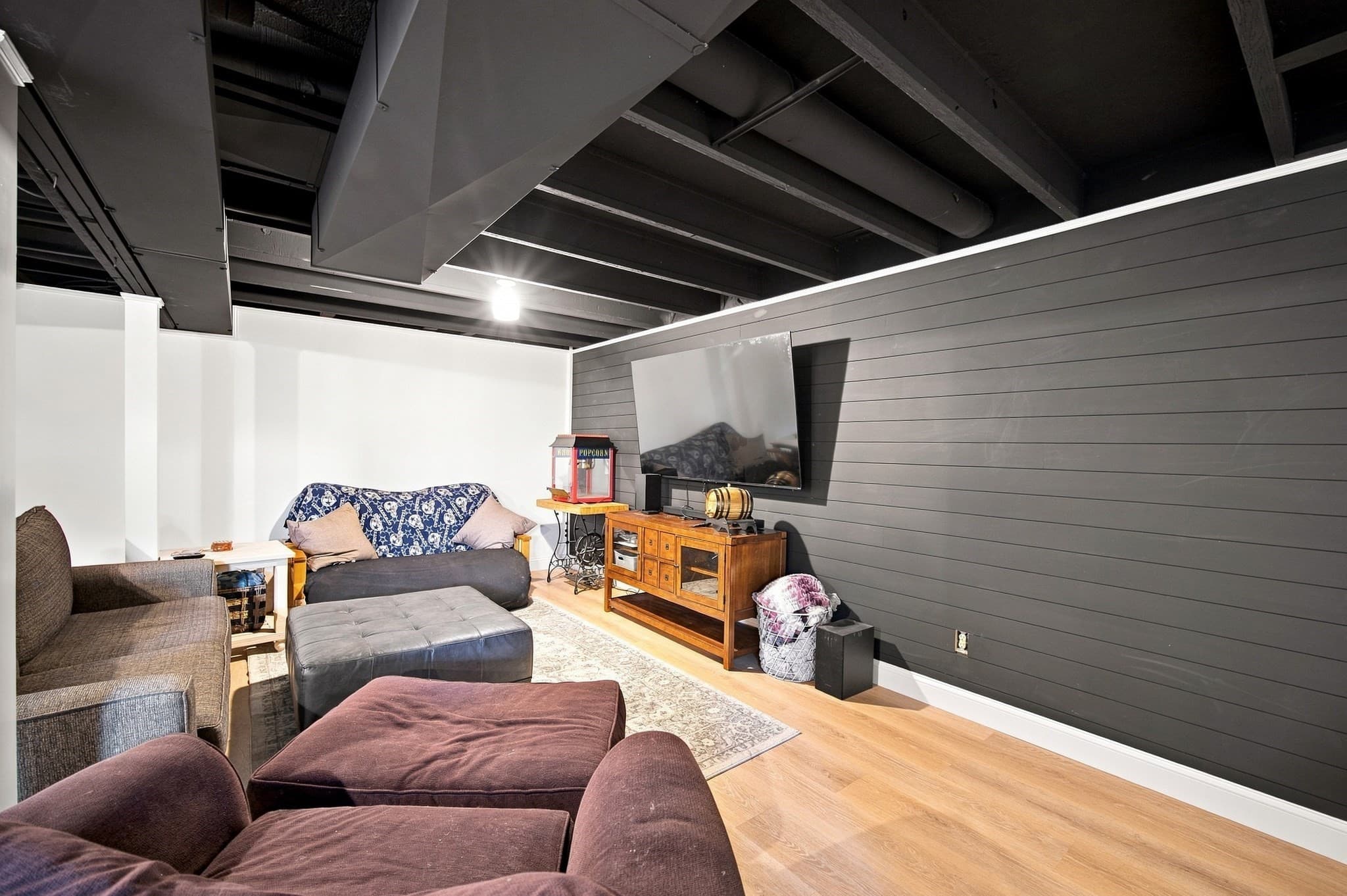 Condominium at 1 Alvord Pl # 1, South Hadley MA 01075, photo 23 of 37