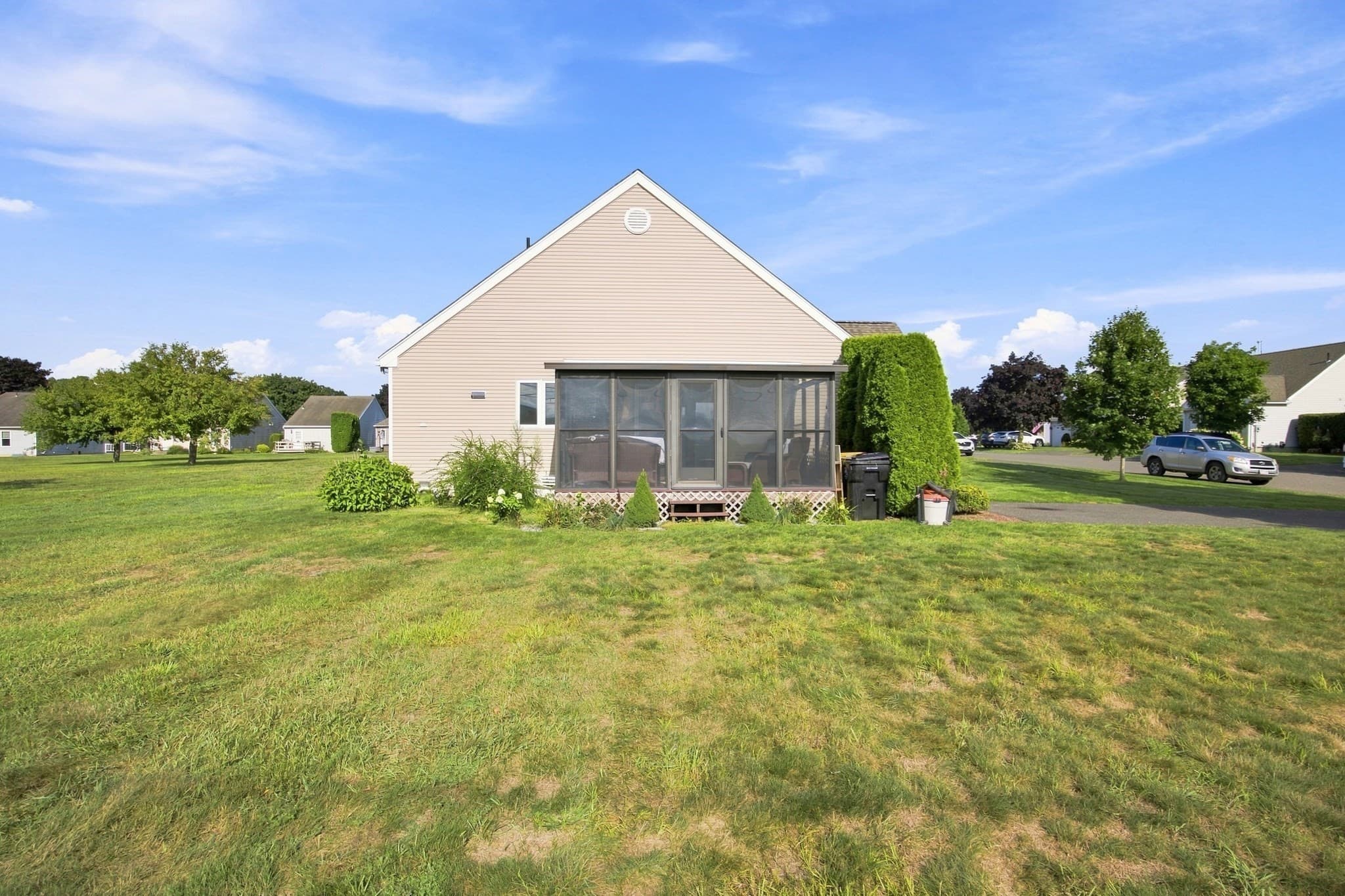Condominium at 1 Alvord Pl # 1, South Hadley MA 01075, photo 35 of 37