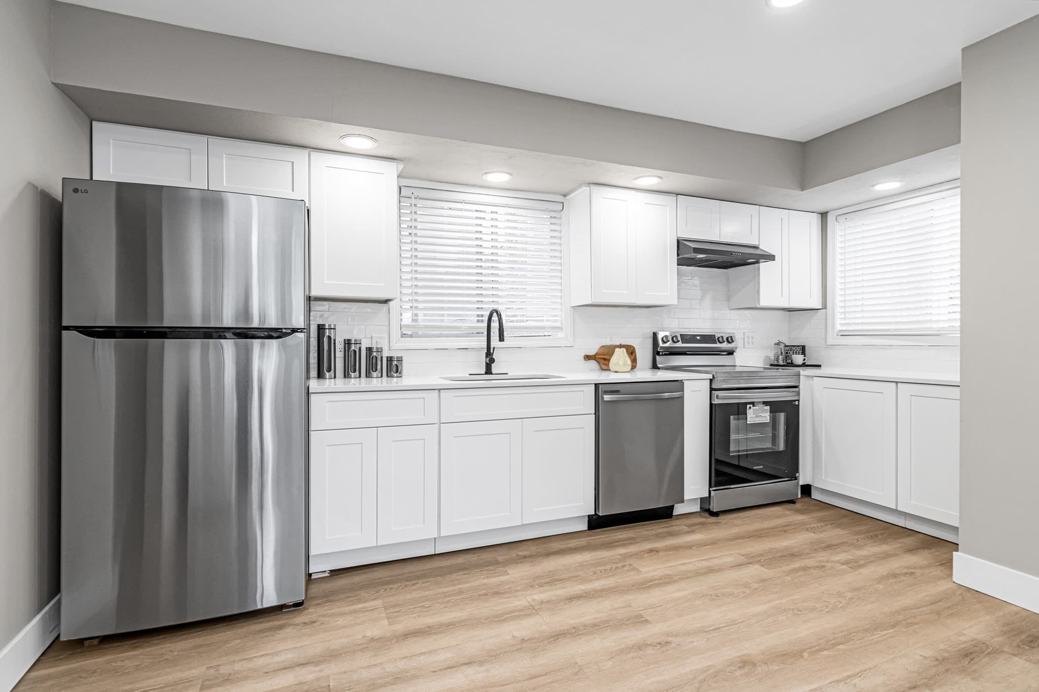 Single Family Residence at 117 Exchange, Lawrence MA 01841, Lawrence, photo 16 of 41