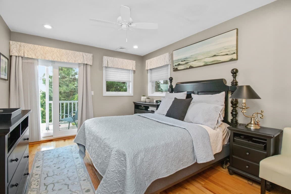 Condominium at 1 Cutter Ln # 1, Quincy MA 02171, Quincy, photo 20 of 42
