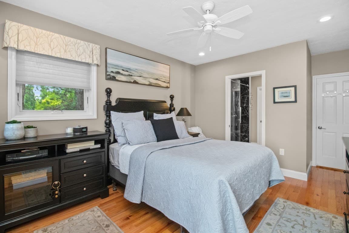 Condominium at 1 Cutter Ln # 1, Quincy MA 02171, Quincy, photo 21 of 42