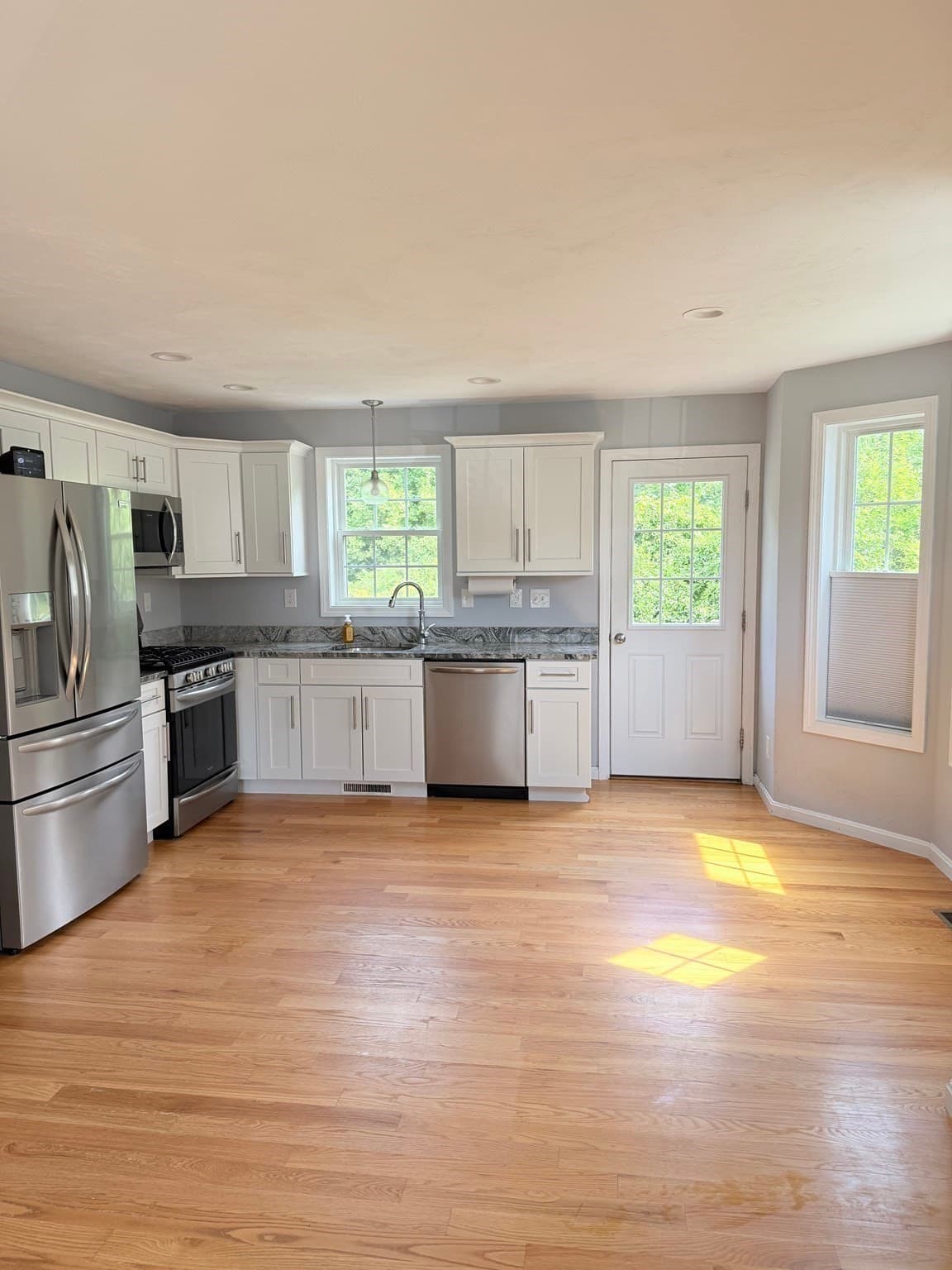 Condominium at 85 Riley Rd # 115, Tyngsborough MA 01879, Tyngsborough, photo 6 of 26