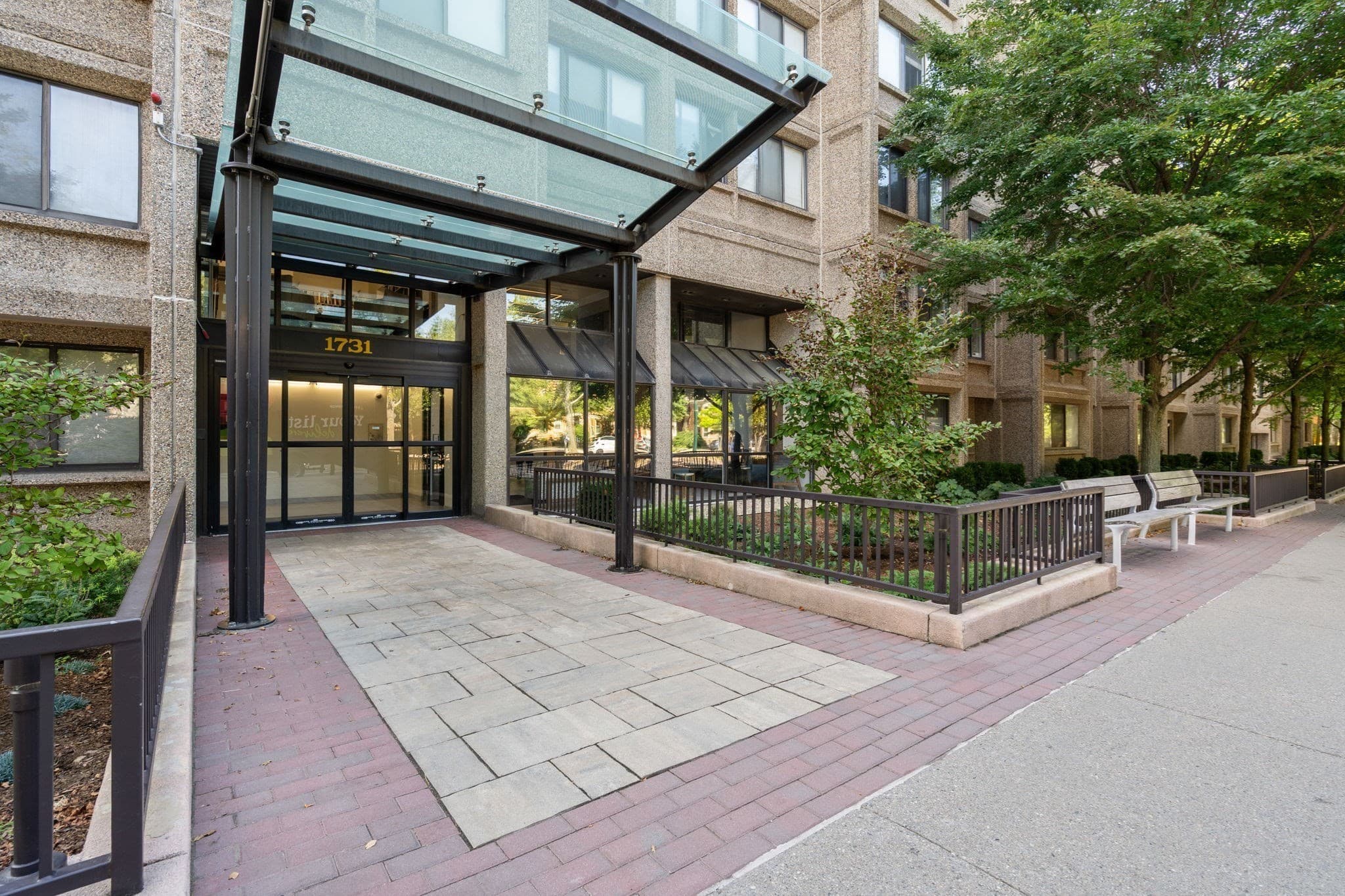 1731 Beacon Street # 402, Brookline MA 02445