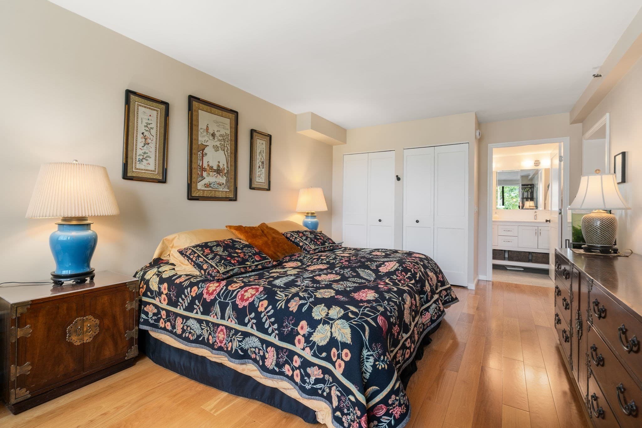 Condominium at 1731 Beacon Street # 402, Brookline MA 02445, Brookline, photo 11 of 24