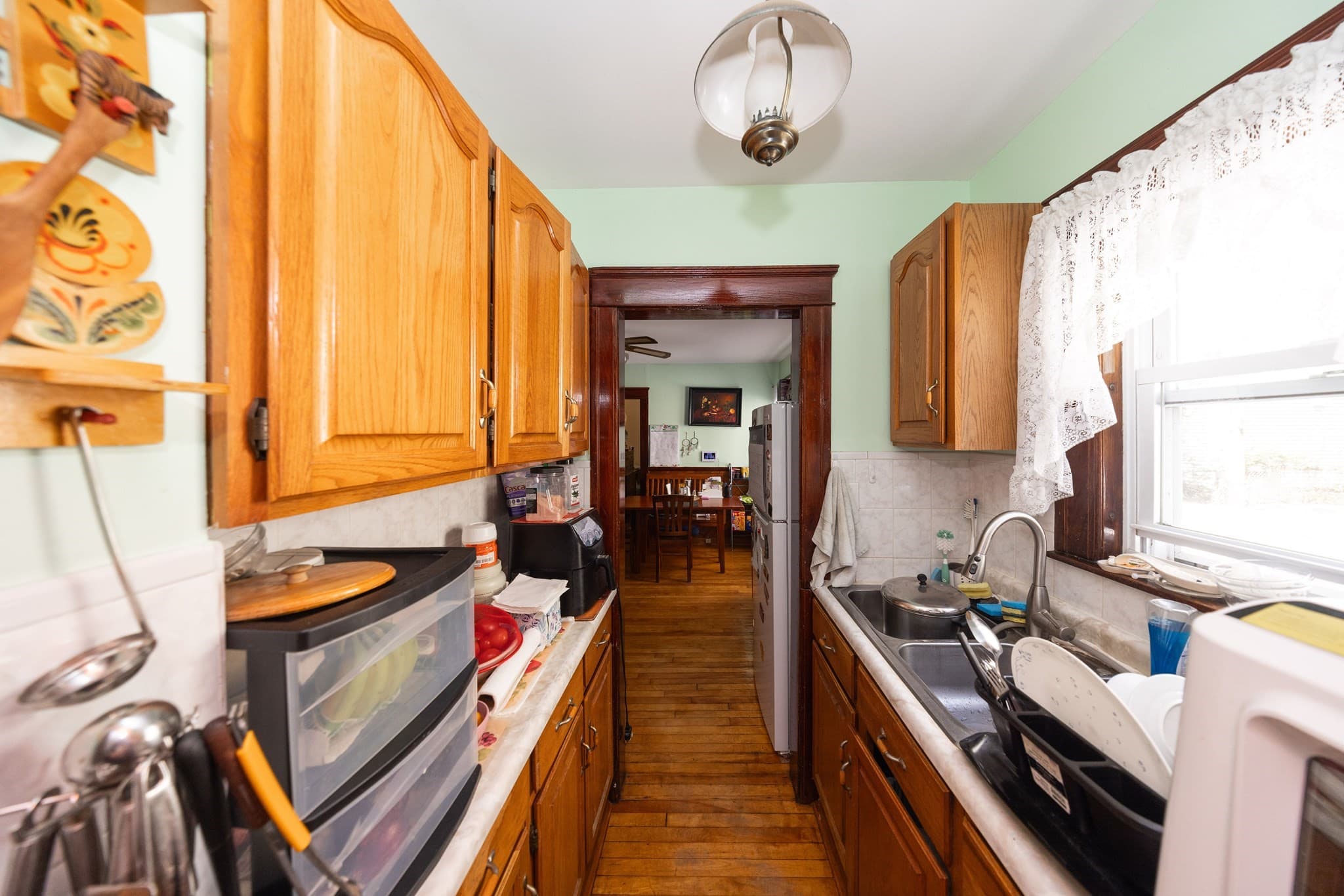 3 Family at 87 Fairfax Rd, Worcester MA 01610, Worcester, photo 24 of 33